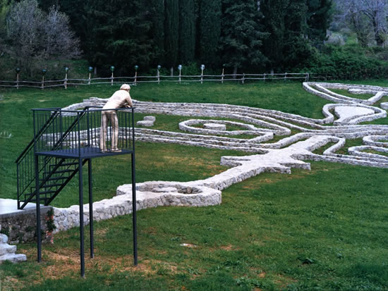 The visitor and maze