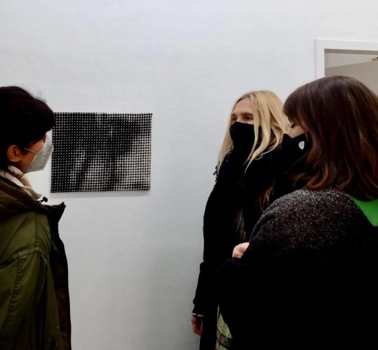 -t-e-x-t-i-l-e-
dri art project & frontviews at Haunt
Berlin - Deutschland April - Mai 2022